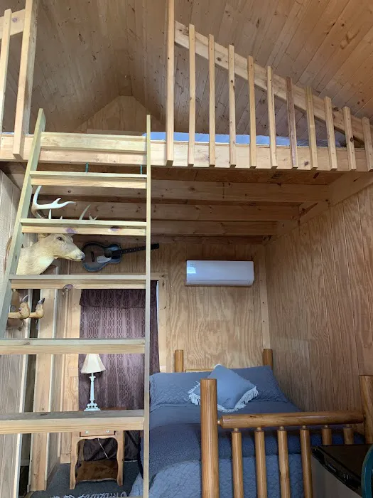 Camp Safe Haven/ Earthbound lodging Picture 9