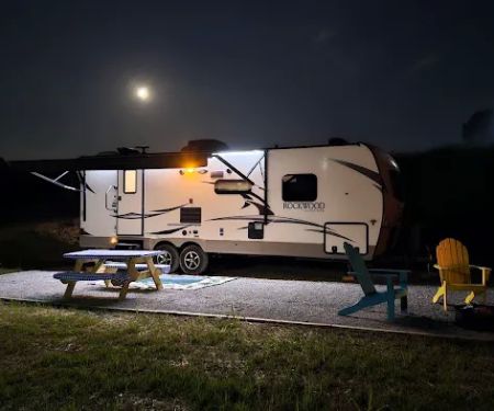 Do Drop In Campground at The Holler