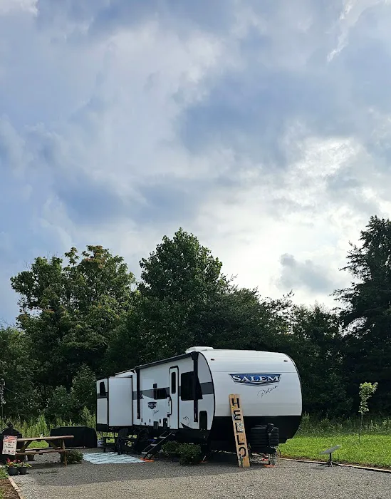 Do Drop In Campground at The Holler Picture 3