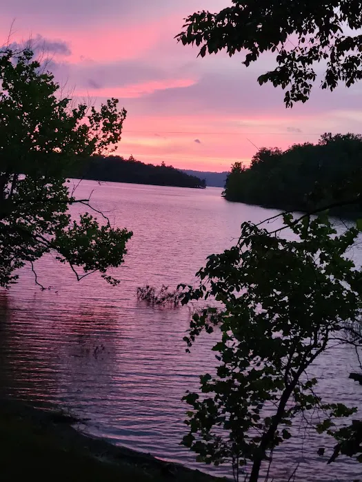 Willow Grove Campground Picture 9