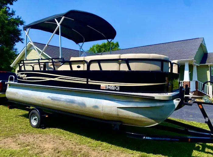 Lake Cumberland RV Rentals Picture 9