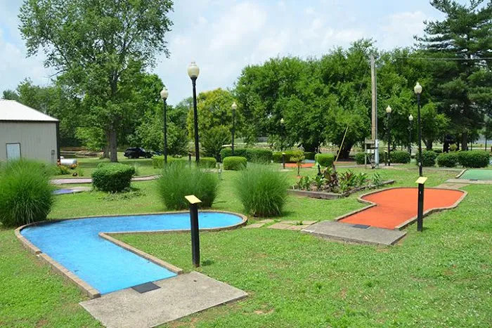 Bowling Green KOA Holiday Picture 3