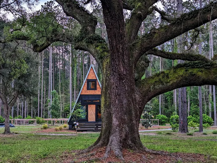 Heirloom Hamlet Picture 3