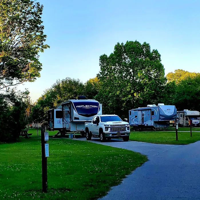 Buck Hall Recreation Area and Boat Landing Picture 9