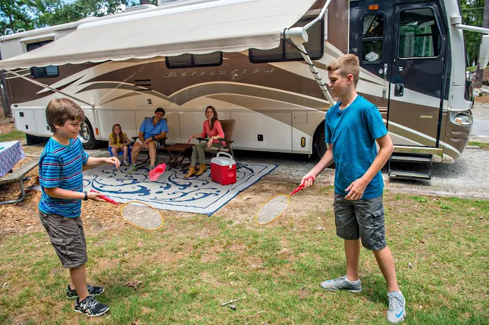 Stone Mountain Park Campground Picture 5