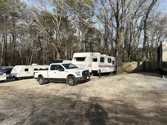 Ghost Hill Campground Picture 1