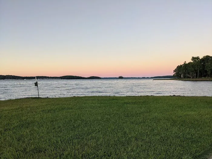 Jenny's Creek Family Campground Picture 6