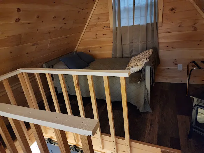 Signal Tree Cabins Picture 4