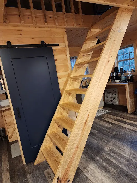 Signal Tree Cabins Picture 6