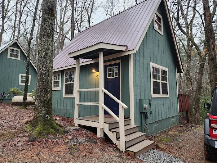 Signal Tree Cabins Picture 3