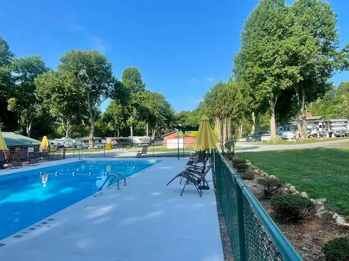 Murphy / Peace Valley KOA Holiday Picture 2