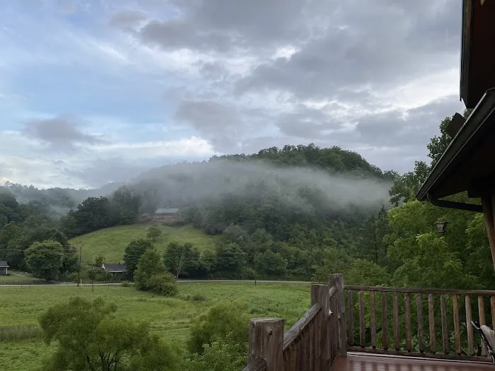 Smoky Mountain Ranch Picture 1