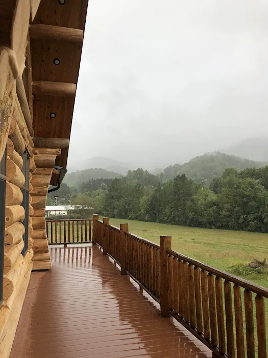 Smoky Mountain Ranch Picture 5