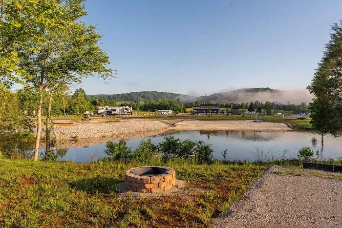 Rockwood Marina & RV Resort Picture 8