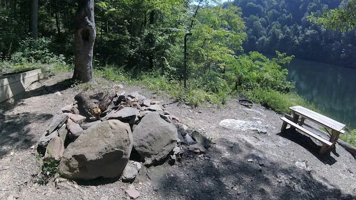Calderwood Lake Campsite #2 Picture 3