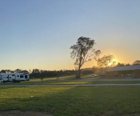 Country Roads RV Park