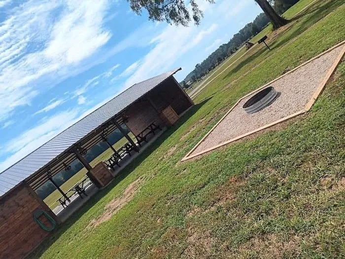Country Roads RV Park Picture 4