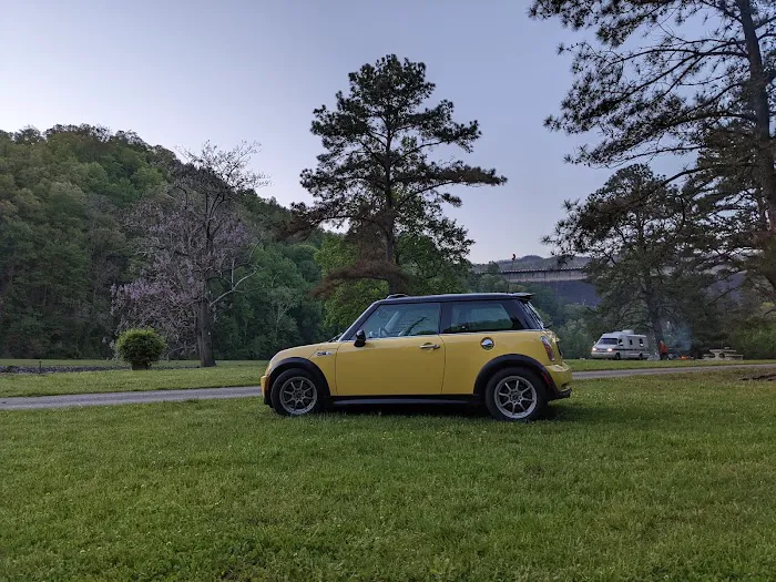 Fontana Dam Campground Picture 8