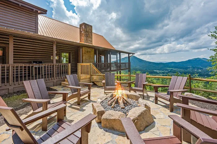 A Step Above - Cabin Picture 1