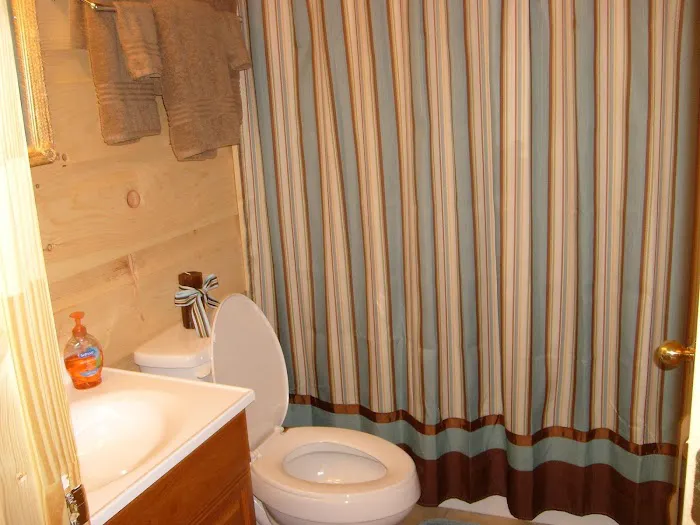 Holpps Pine Ridge Lake Picture 3