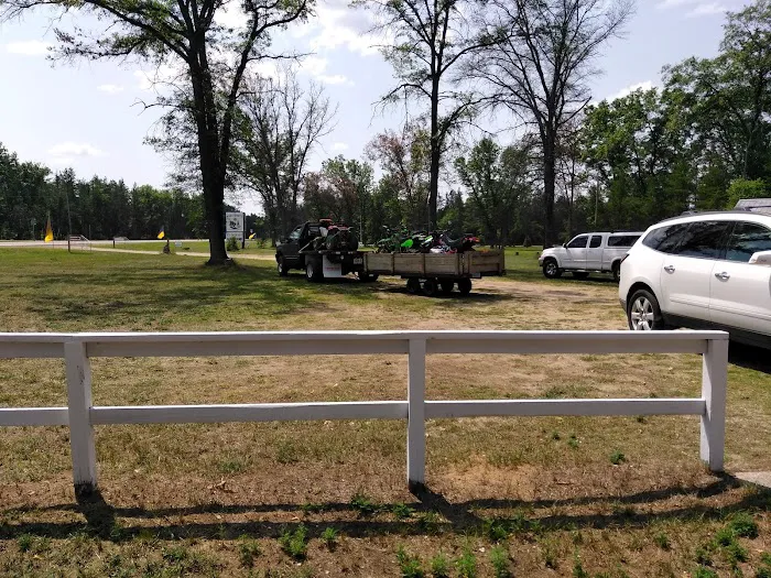 The Pine Forest Campground , RV Park and General Store Picture 1