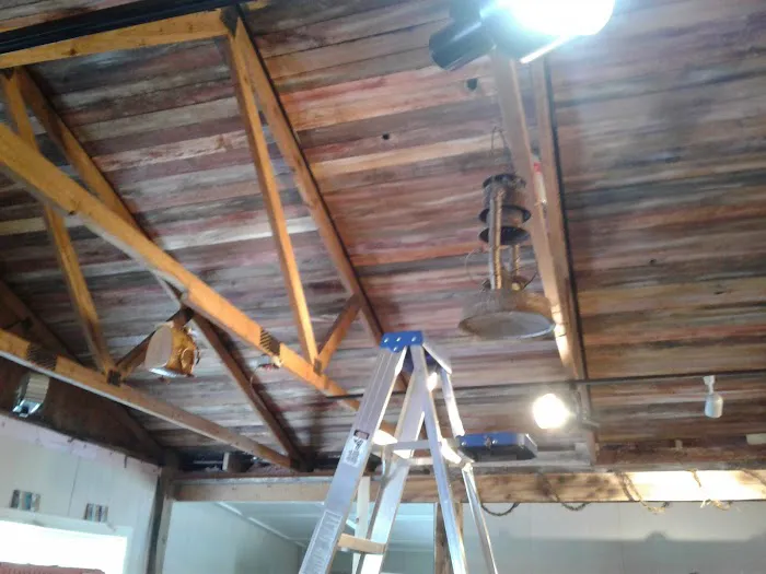 The Pine Forest Campground , RV Park and General Store Picture 7