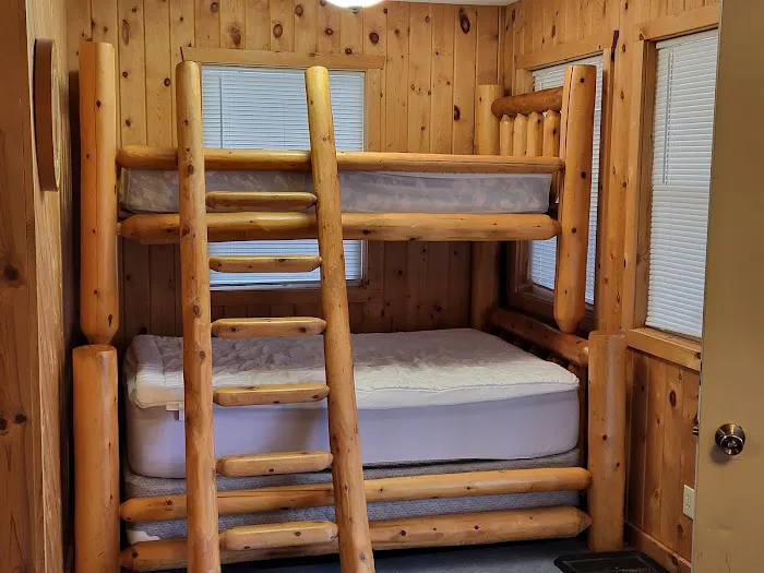 Lazy acorn cabin rentals Picture 2