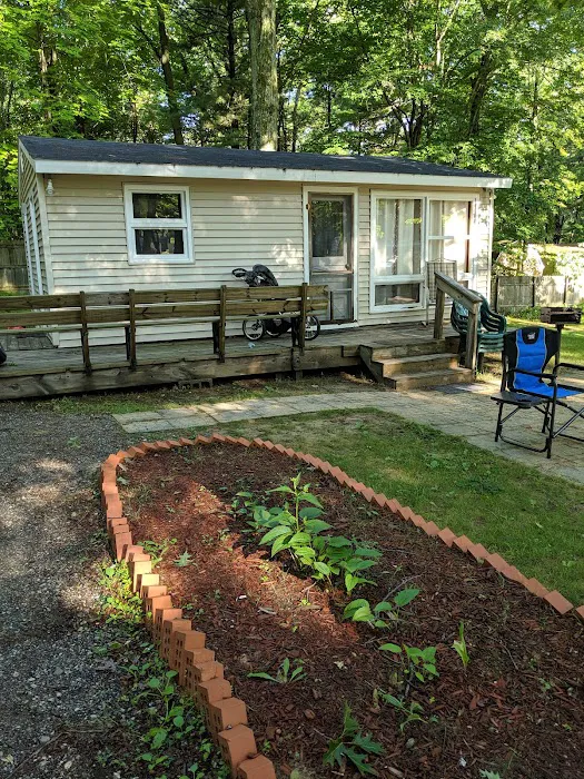 Golden Pond RV Park Picture 2