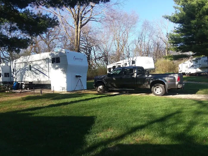 Tin Cup RV Park - Mahomet, Illinois Picture 9