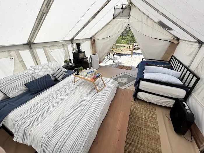 Lake Cumberland Glamping Picture 1