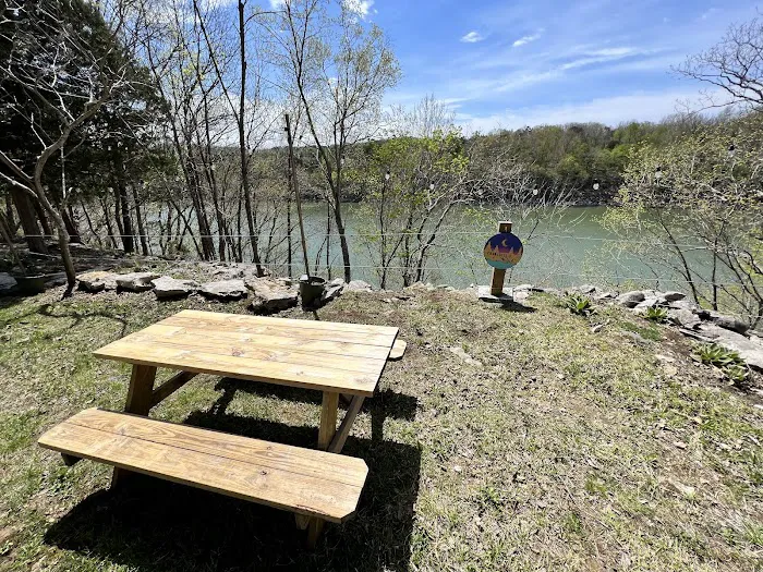 Lake Cumberland Glamping Picture 5