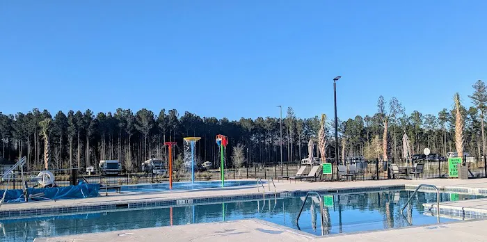 Savannah Lakes RV Resort Picture 2