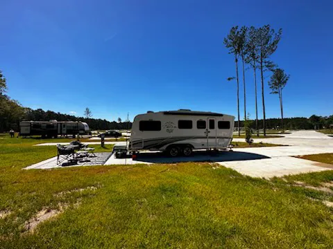 Savannah Lakes RV Resort Picture 8