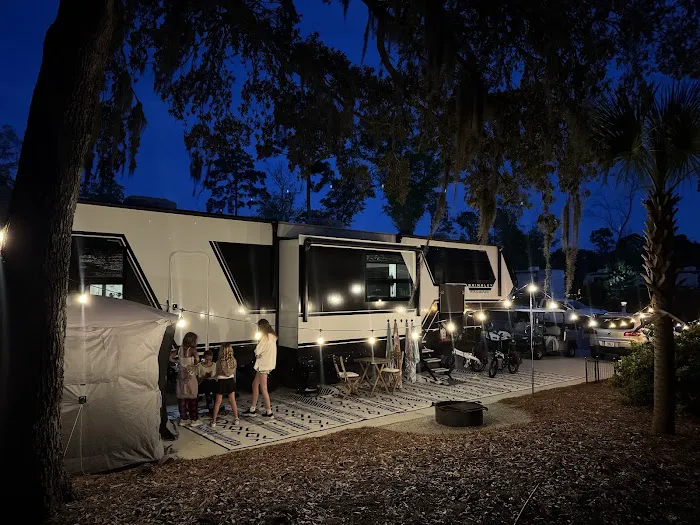 Hilton Head National RV Resort Main Clubhouse Picture 3
