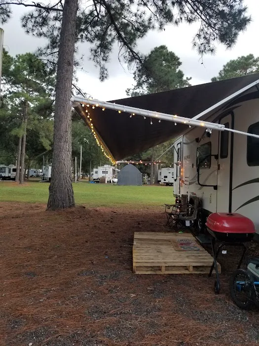 Hardeeville RV- Thomas Parks and Sites Picture 6