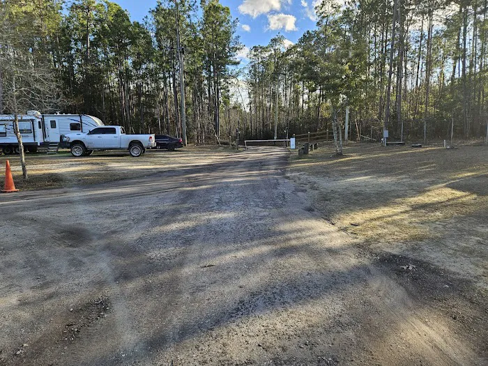 Hidden Marina & Campground Picture 9