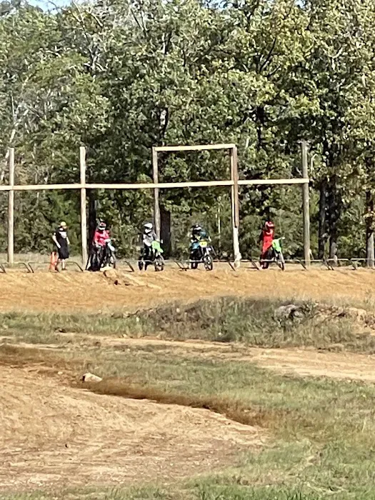 Aonia Pass Motocross & RV Park Picture 9
