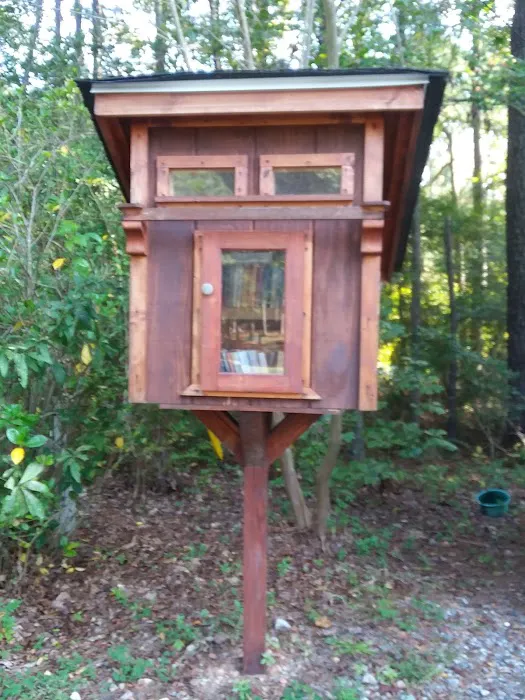 Dames Ferry Campground Picture 10