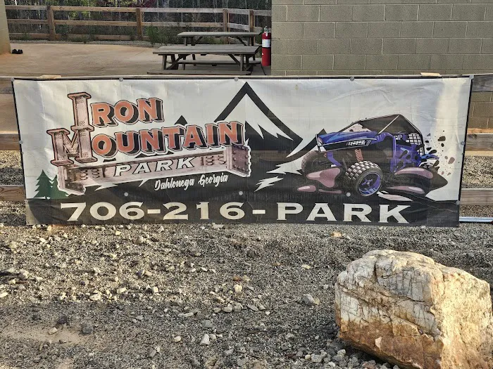 The Cabins at Iron Mountain Resort Picture 10