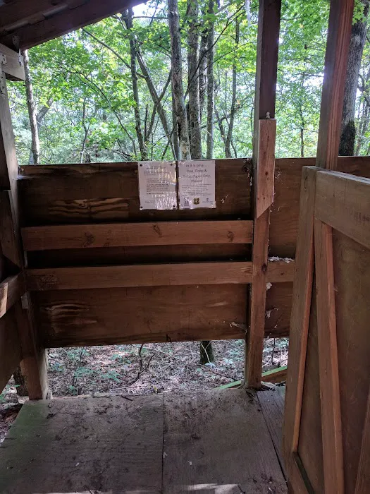 Hawk Mountain Shelter Picture 10