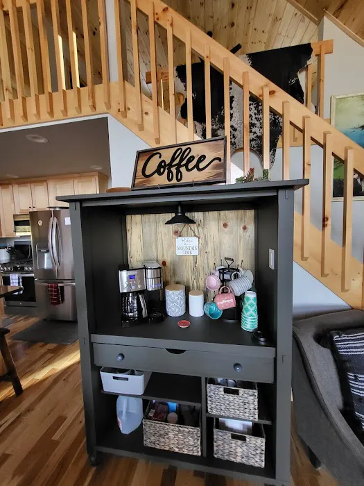 Hound Dog Ridge Picture 10