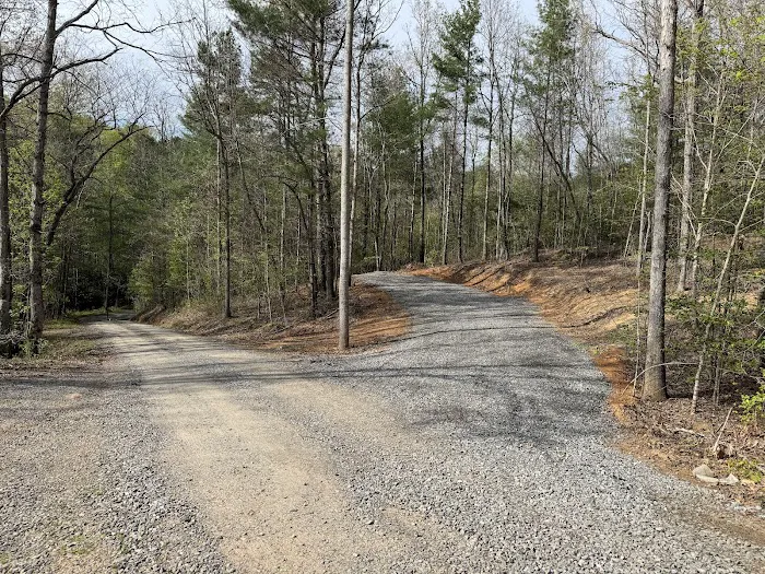 Ridge Top RV Campground Picture 4