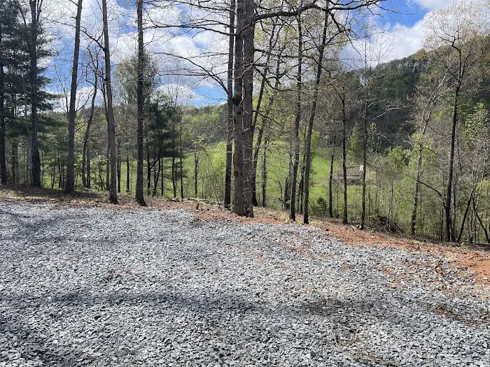 Ridge Top RV Campground Picture 6