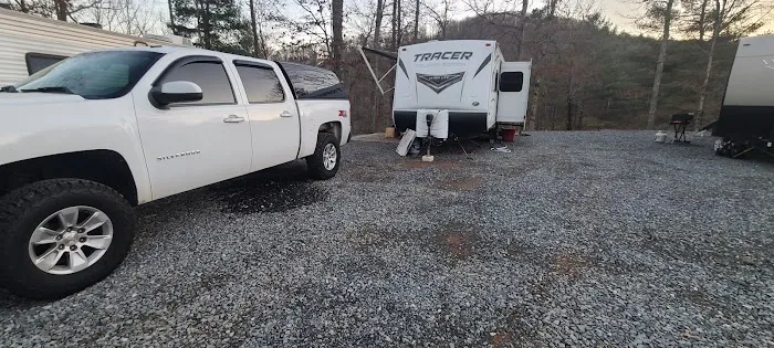 Ridge Top RV Campground Picture 10