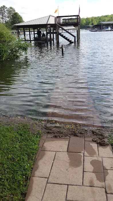 Eden Marina and Campground Picture 6