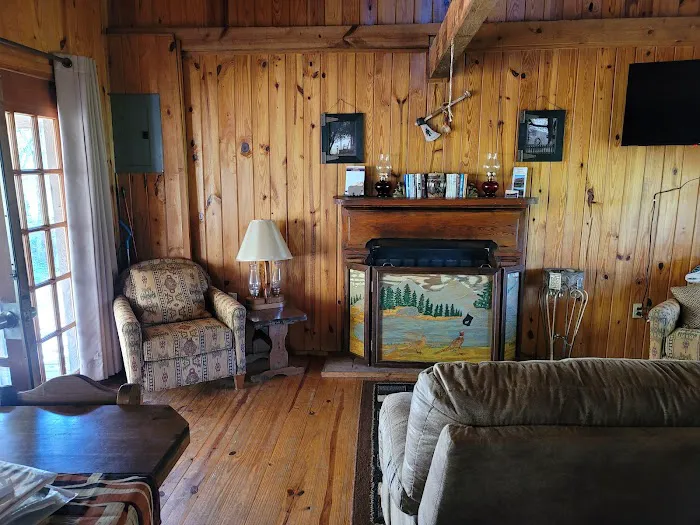 Hammer's Hideaway Campground Picture 4