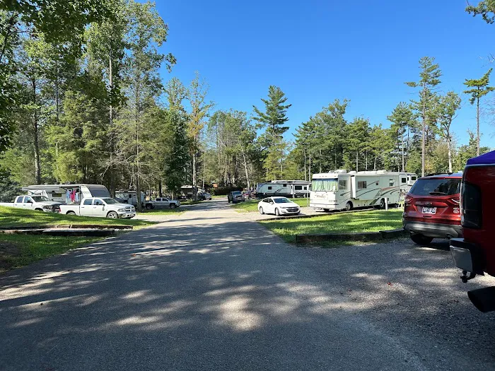 Spacious Skies Campgrounds - Belle Ridge Picture 8