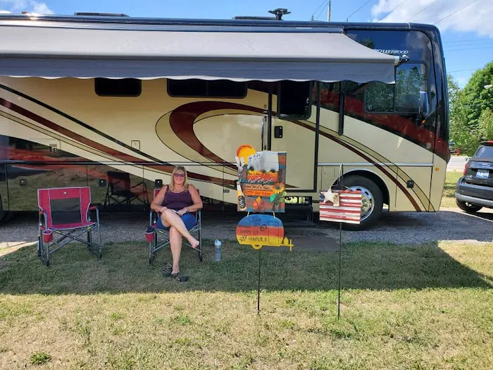 Antrim Meadows Campground Picture 4