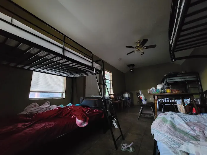 Chain O' Lakes Campground Picture 4