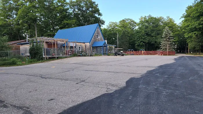 Chain O' Lakes Campground Picture 8